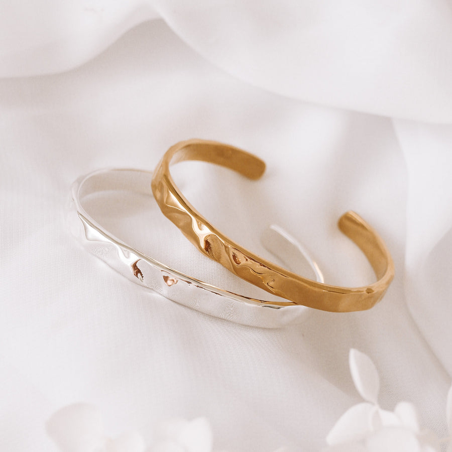 Alana - Gold or Silver Stainless Steel Bangle