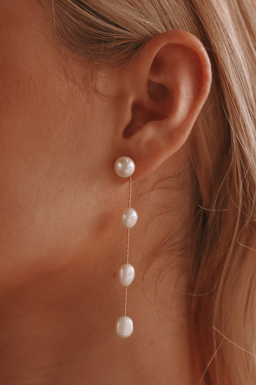 Elise - Sterling Silver Pearl Stud Earrings