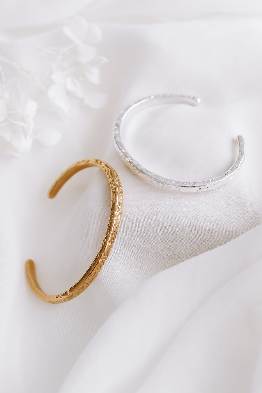 Amiee - Gold or Silver Stainless Steel Bangle