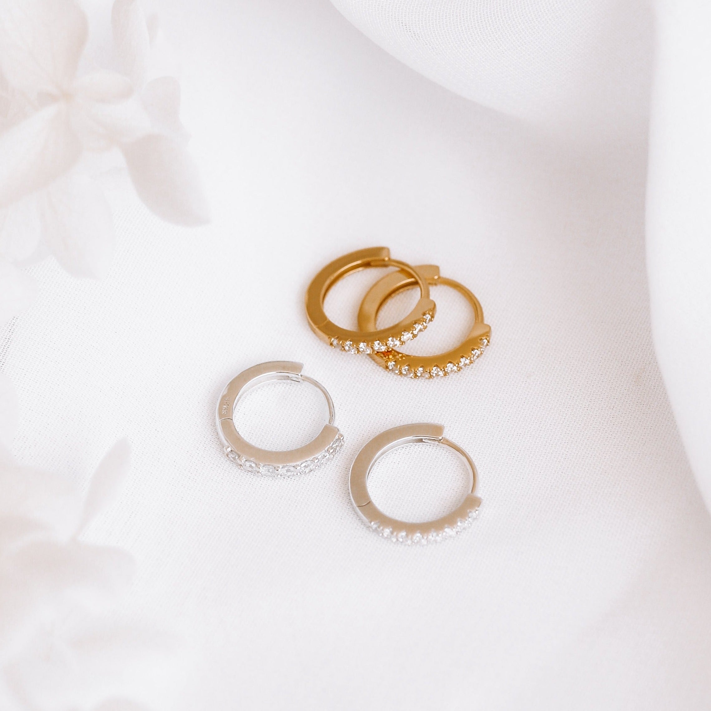 Bangle type earrings outlet
