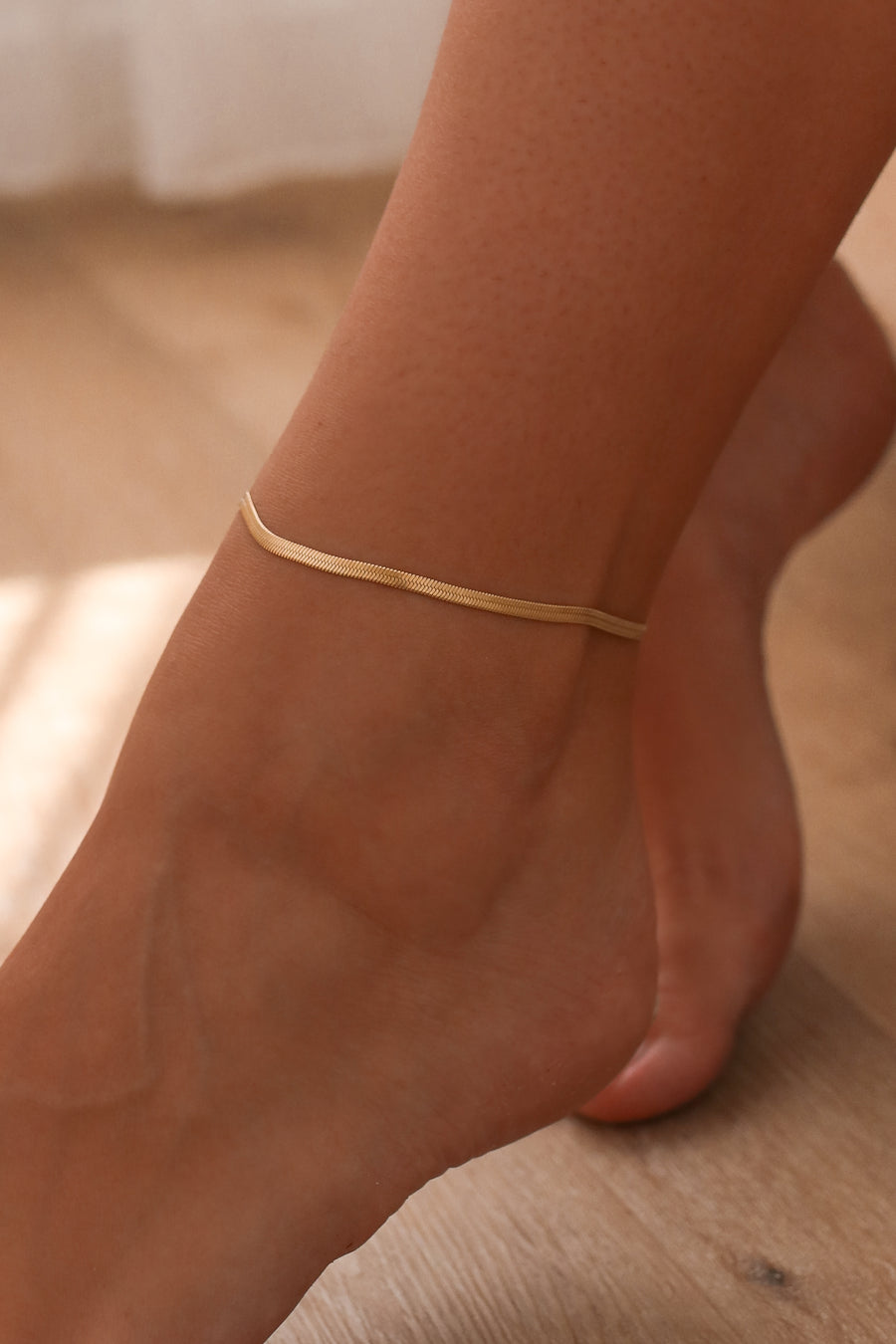 Gold ankle on sale bracelet womens