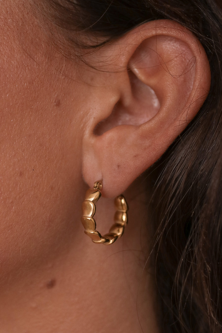 Ilaria - Gold or Silver Stainless Steel Hoops