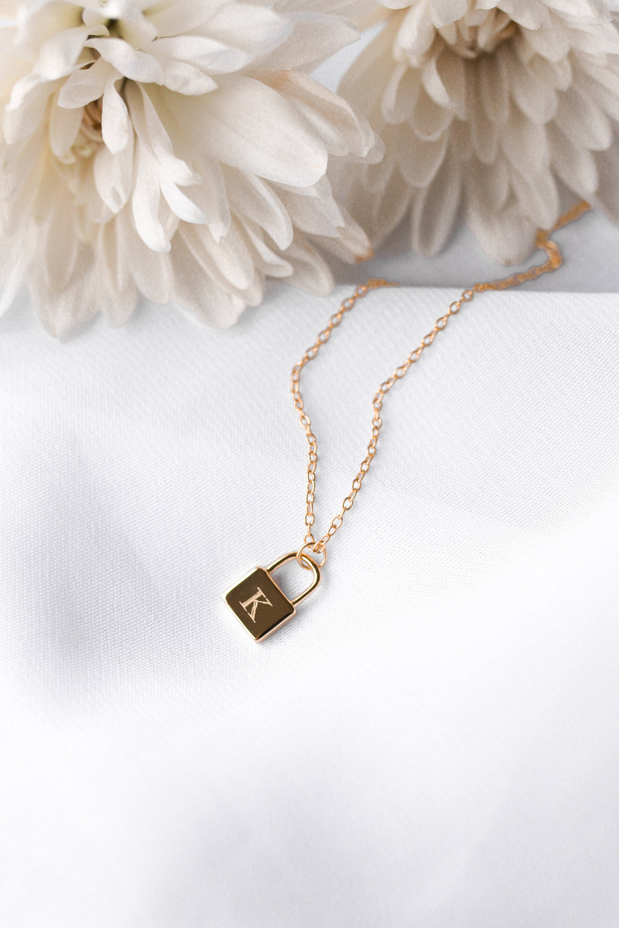Padlock Necklace Gemstone Necklace ‖ Initial Lock Pendant Necklace Gem –  MAWXO.COM
